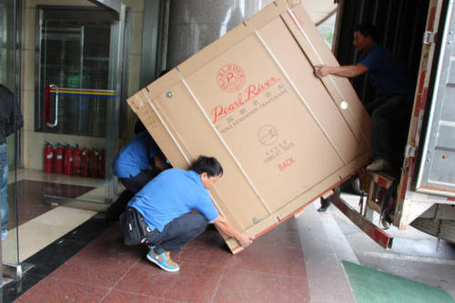 普洱钢琴贵重工艺品无忧运